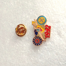 Pin lapel pin d'occasion  Lille-
