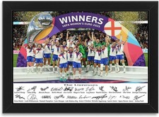Usado, Pôster emoldurado assinado pelo esquadrão completo The Lionesses England feminino vencedor da Euro 2025 comprar usado  Enviando para Brazil