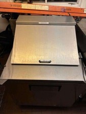 True refrigerated sandwich for sale  Essex