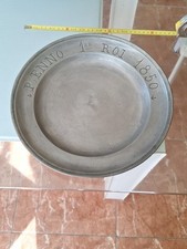 Lot plats assiette d'occasion  Le Passage