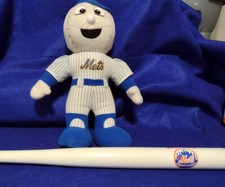 New york met for sale  Beachwood