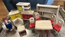 Usado, LOTE GRANDE Antigo Retro BRINQUEDOS DE PLANO Móveis de Madeira para Casa de Bonecas (Cozinha e Mais) comprar usado  Enviando para Brazil