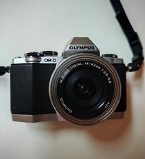 Olympus m10 zoom d'occasion  La Rochelle