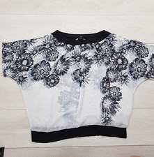 Wardrobe essentials blouse for sale  PRESTON