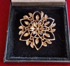 Vintage jewellery lovely for sale  AYR