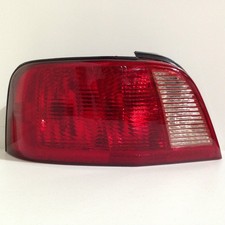 2002-2003 Mitsubishi Galant MOTORISTA ESQUERDO conjunto de lâmpada traseira lateral OEM brilhante comprar usado  Enviando para Brazil