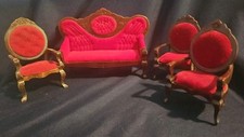 Usado, Sofá para casa de bonecas veludo vermelho escala 1:12 2 cadeiras vitoriano vintage conjunto para sala de estar comprar usado  Enviando para Brazil