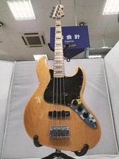 Baixo elétrico SQUIER BY FENDER VIBRAÇÃO CLÁSSICA ANOS 70 JAZZ BASS comprar usado  Enviando para Brazil