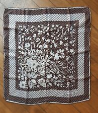 Carré foulard scarf d'occasion  Le Plessis-Trévise