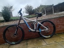 Giant glory 2010 for sale  WAKEFIELD