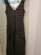 Robe couleur noir d'occasion  Poussan