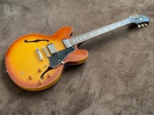 Epiphone 335 pro d'occasion  Expédié en Belgium