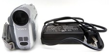 Câmera Filmadora Sony Prata DCR-HC21 Handycam com Carregador Bateria Tela LCD comprar usado  Enviando para Brazil