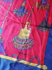 Mode femme foulard d'occasion Mode femme foulard d'occasion  Chartres