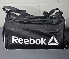 Usado, Bolsa de náilon Reebok Holdall preta grande alça de ombro treinamento de academia. 21"×10"×11" comprar usado Usado, Bolsa de náilon Reebok Holdall preta grande alça de ombro treinamento de academia. 21"×10"×11" comprar usado  Enviando para Brazil