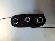 Commande chauffage iveco d'occasion Commande chauffage iveco d'occasion  Saint-Félix-Lauragais