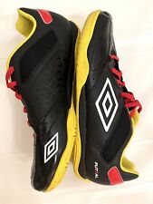 Tênis de futebol Umbro 80427U-D6J masculino preto futsal tamanho 7.5 comprar usado  Enviando para Brazil