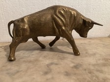 Ancien figurine taureau d'occasion  Les Pennes-Mirabeau
