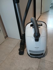 Miele complete staubsauger gebraucht kaufen  Burkardroth