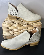 Women faux suede for sale  Mifflinburg