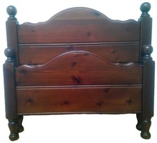 Letto singolo pino usato Letto singolo pino usato  Spezzano della Sila