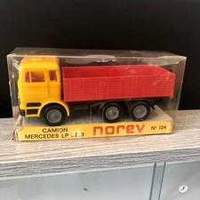 Norev camion mercedes d'occasion  Expédié en Belgium