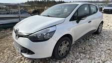 Moteur renault clio d'occasion  Villegusien-le-Lac