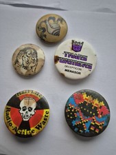 Vintage tin badges for sale Vintage tin badges for sale  SWANSEA