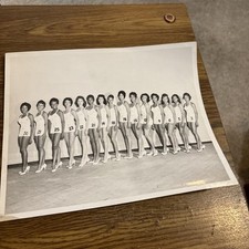 Beauty pageant contestants for sale  Thousand Oaks