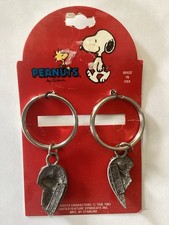 Snoopy pewter keychain d'occasion  Expédié en Belgium