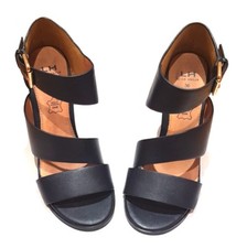 Sandales talons hauts d'occasion  Paris XVII