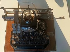 Machine ecrire typewriter d'occasion  Montseveroux