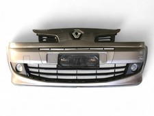 Paraurti anteriore grigio usato Paraurti anteriore grigio usato  Forgaria nel Friuli