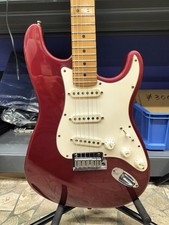 Guitarra elétrica Fender American Standard Stratocaster Candy Apple vermelha EUA 1996 comprar usado  Enviando para Brazil
