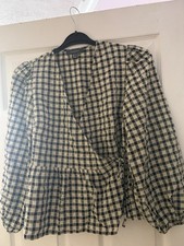 Tied wrapped checkered for sale Tied wrapped checkered for sale  SOUTHEND-ON-SEA