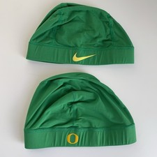 (2) Boné caveira Nike OREGON DUCKS PE time de futebol emitido tamanho único serve verde LEIA comprar usado  Enviando para Brazil