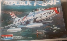 Maquette republic 84f d'occasion  Noyers-sur-Cher