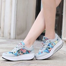 Scarpe donna sneakers usato  Italia