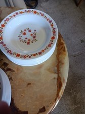 Lot assiettes creuses d'occasion  Buzançais