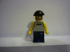 Minifig lego personnage d'occasion  Saint-Priest-Taurion