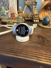 Smartwatch Samsung Gear S2 R720 Bluetooth - com carregador. Branco comprar usado Smartwatch Samsung Gear S2 R720 Bluetooth - com carregador. Branco comprar usado  Enviando para Brazil