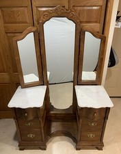 Vintage broyhill vanity for sale  Hales Corners