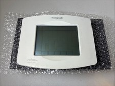 Honeywell th8320wf1029 touchsc d'occasion  Expédié en Belgium