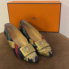 Escarpins soie hermès d'occasion  Paris XIX