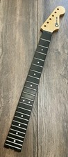 Charvel san dimas d'occasion  Expédié en Belgium