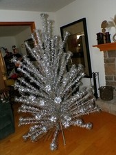 Vintage aluminum christmas for sale  North Royalton