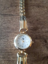 Ancienne montre femme d'occasion  Tucquegnieux