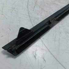 Raschiavetro esterno portiera usato  Mineo