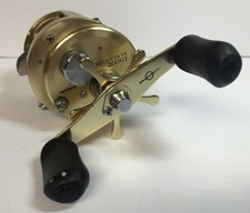 Molinetes de pesca Shimano Calcutta TE 200GT comprar usado  Enviando para Brazil