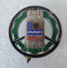 Insigne g2228 centre d'occasion  Magné